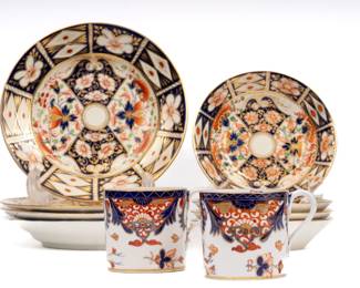 https://www.liveauctioneers.com/item/207340832_10-pcs-of-1810-derby-works-royal-crown-derby-imari-china