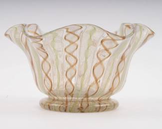 https://www.liveauctioneers.com/item/207340794_venetian-murano-ribbon-latticino-ruffled-edge-bowl