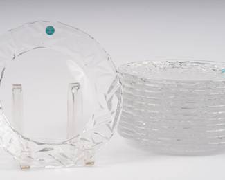 https://www.liveauctioneers.com/item/207340797_set-of-12-tiffany-rock-cut-glass-plates-never-used