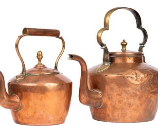 https://www.liveauctioneers.com/item/207399713_pair-of-antique-copper-kettles-graduated-sizes