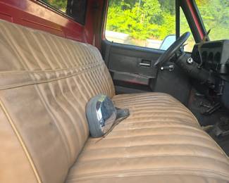 1984 Chevrolet square body Cab and Chassis, no title