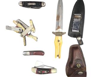 Winchester, Cowboy toothpick, Buck Knives, Barlow and more Pocket knives