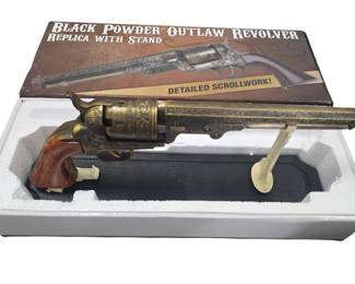 Black Powder Outlaw replica revolver
