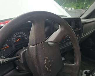 White Chevrolet Silverado 3500