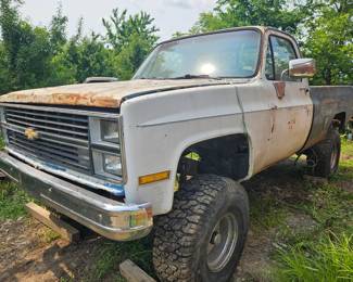 Chevrolet Square body truck