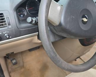 White Chevrolet Silverado 3500