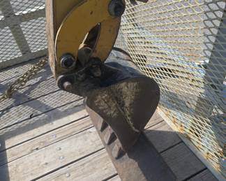 Cat 300.9D Mini Excavator with 400 hrs. 4’ digging depth and plenty of power for the size. Able to store in a garage with the ROPS removed.