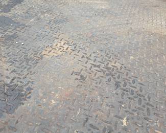 White Chevrolet Silverado 3500