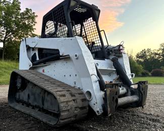 2010 T250 Turbo Bobcat with bucket 4,000 hours