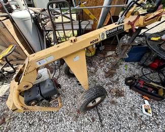 HD9 Groundhog EARTHDRILL
