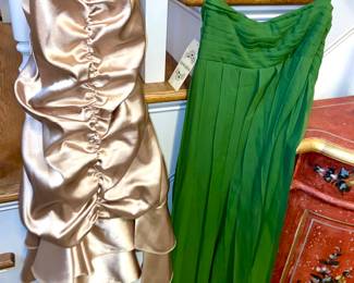 Lots of clothes dresses etc. sizes 6-7-8