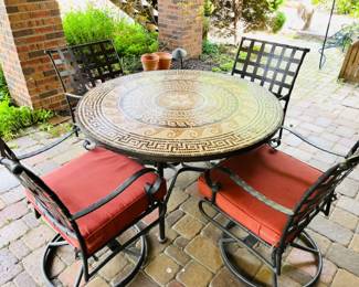 Outdoor patio set