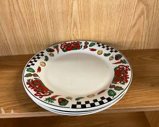 Campbell's Hearty Collection Dinner Plates by Gibson