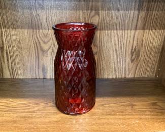 Ruby Red Diamond Pineapple Pattern Vase
