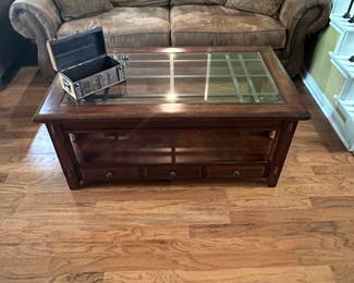 Bassett Furniture Couch and Broyhill Coffee Table