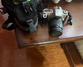 Canon EOS Rebel 2000