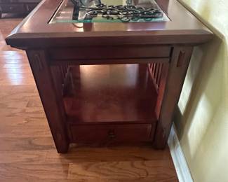 Broyhill End Table