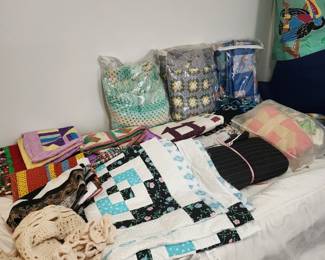 LOTS of quilts