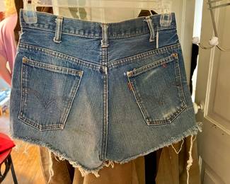 Vtg. Levi jean cut-offs