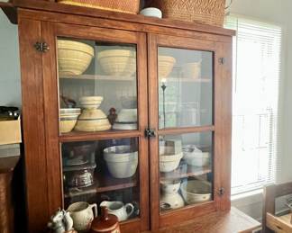 Vtg. Cabinet - better picture coming
