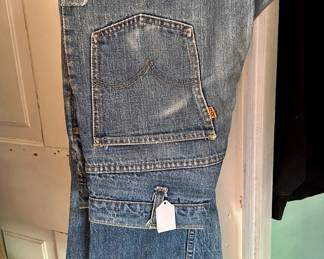 Vtg. Levi jean