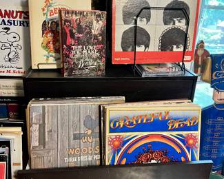 LOTS of Vtg. records albums