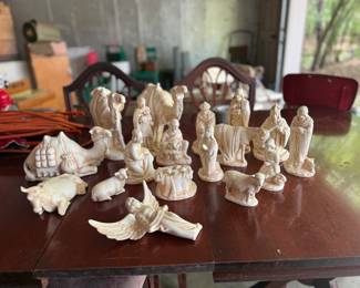Vintage Ceramic Nativity