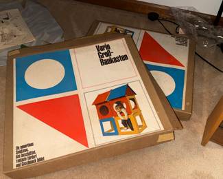 Boxed Playhouse. There are 2 of These