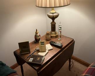 Drop leaf wood table & lamp and various pieces