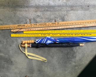 Yard sticks & Umbrella