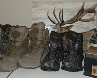 Size 9 Men Shoes