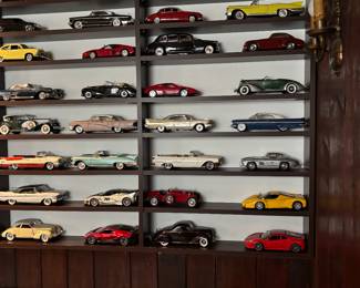 Collectible die cast cars
