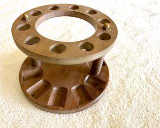 Smoking pipe holder