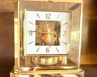 Vtg. 1960's Jaeger Le Coultre clock Atmos 15 Jewels perpetual brass mantle clock - square face