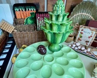 Egg plate