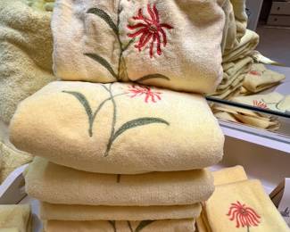 Vtg. Yellow Martex cotton towel set (these towels are very bright yellow but the camera flash washed out the color)