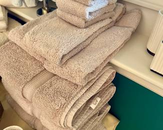 Egyptian cotton towels