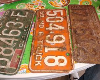 OLD LICENSE PLATES