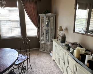Display cabinet