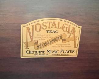 Nostalgia Stereophonic Music Player