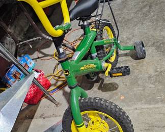 JOHN DEERE BICYCLE