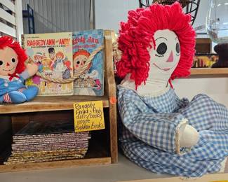 RAGGEDY ANN LOT