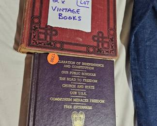 VINTAGE BOOKS