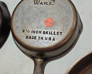 CAST IRON SKILLET