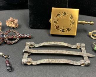 CT513Special Finds, Jewelry
