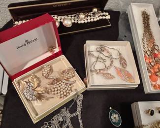 Vintage Jewelry