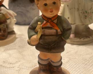 Vintage Hummel figurines