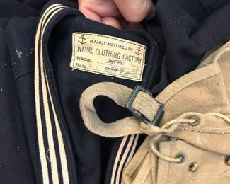 Naval clothing / uniforms