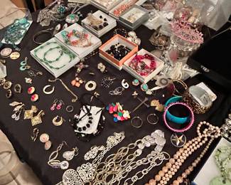 Tons of Jewelry