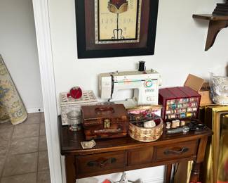 Arts / Crafts / Sewing